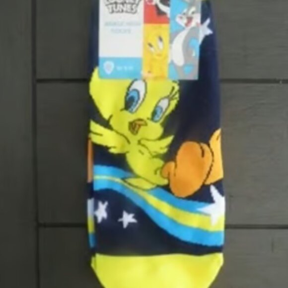 Looney Tunes Ankle High Socks, 3 Pairs Size 9-11 - Picture 4 of 6